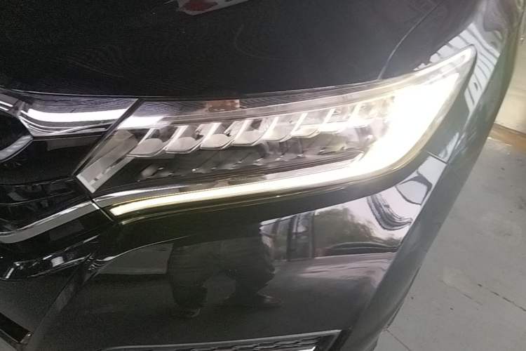Used Honda UR-V 2017 370TURBO 2WD Prestige Edition China V Left Front Headlight