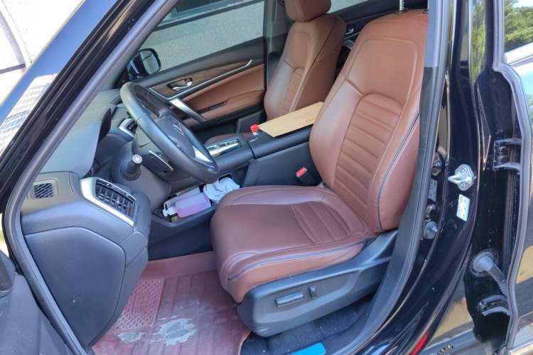 Used Honda UR-V 2017 370TURBO Four-Wheel Drive Prestige Edition China V Left Front Seat