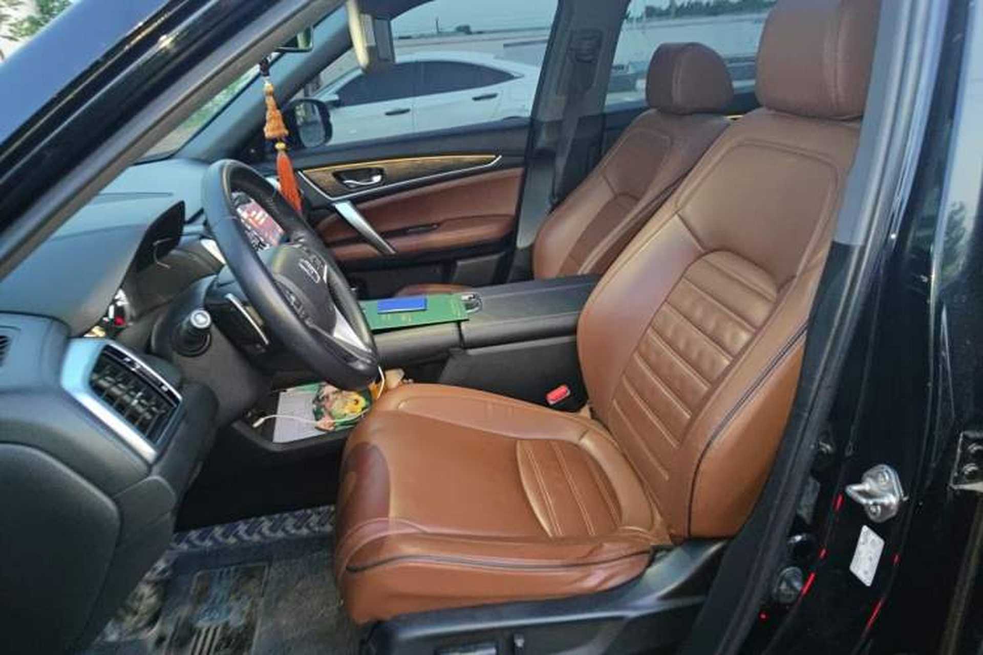 Used Honda UR-V 2017 370TURBO Four-Wheel Drive Prestige Edition China V Left Front Seat