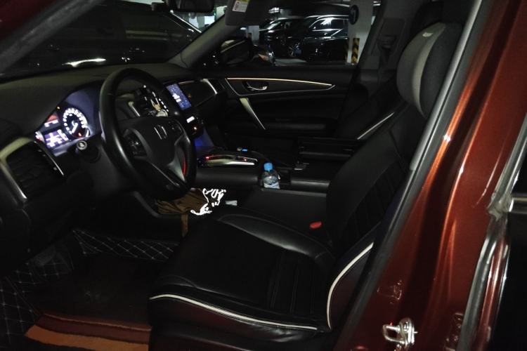 Used Honda UR-V 2017 370TURBO Four-Wheel Drive Prestige Edition China V Left Front Seat