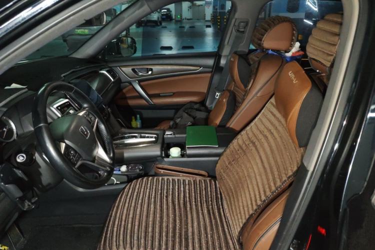 Used Honda UR-V 2017 370TURBO 2WD Prestige Edition China V Left Front Seat