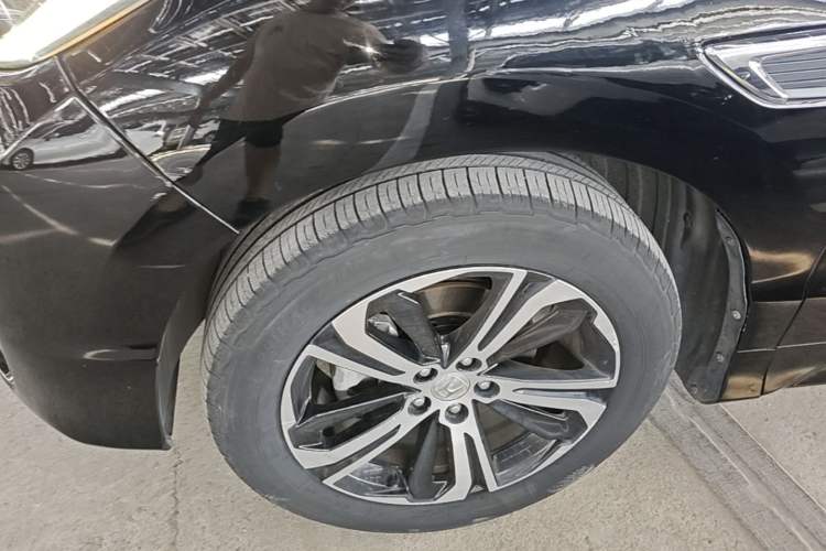Used Honda UR-V 2017 370TURBO 2WD Prestige Edition China V Left Front Wheel Hub