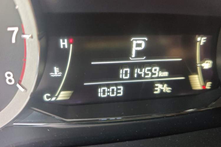 Used Honda UR-V 2017 370TURBO 2WD Prestige Edition China V Odometer Close Up