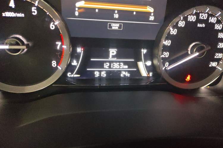 Used Honda UR-V 2017 240TURBO Two-Wheel Drive Luxury Edition China V Odometer Close Up
