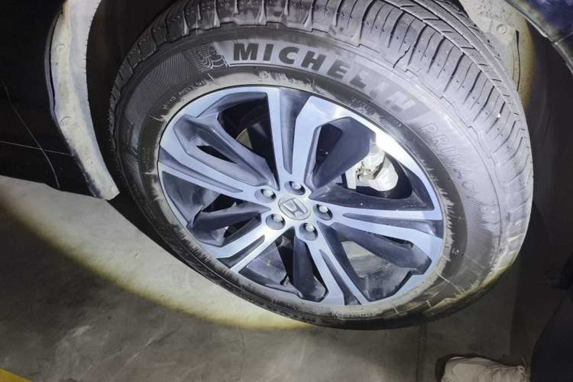 Used Honda UR-V 2017 370TURBO Four-Wheel Drive Prestige Edition China V Right Front Wheel Hub