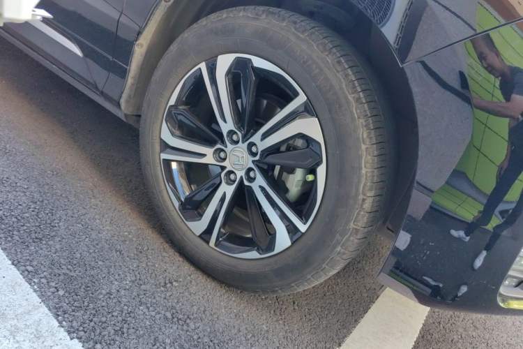 Used Honda UR-V 2017 370TURBO Four-Wheel Drive Prestige Edition China V Right Front Wheel Hub