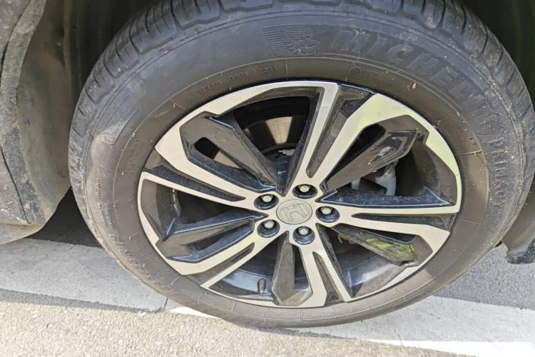 Used Honda UR-V 2017 370TURBO 2WD Prestige Edition China V Right Front Wheel Hub