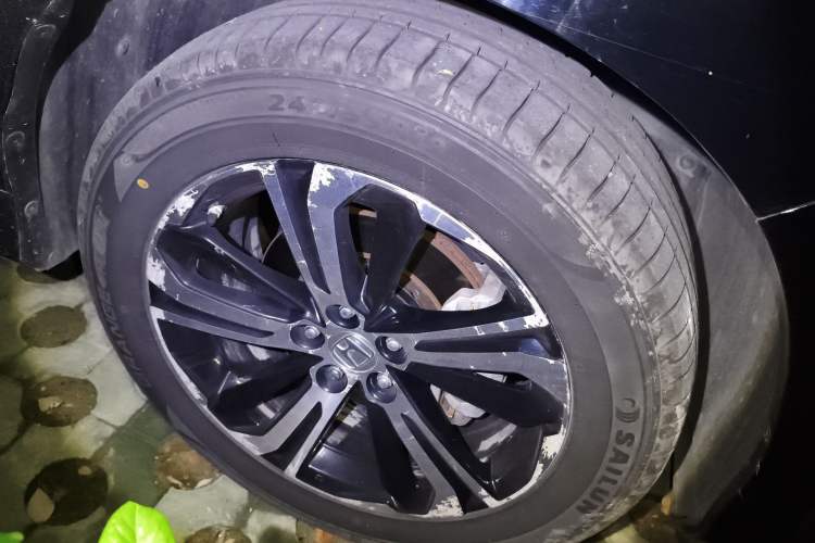 Used Honda UR-V 2017 370TURBO Four-Wheel Drive Prestige Edition China V Right Front Wheel Hub