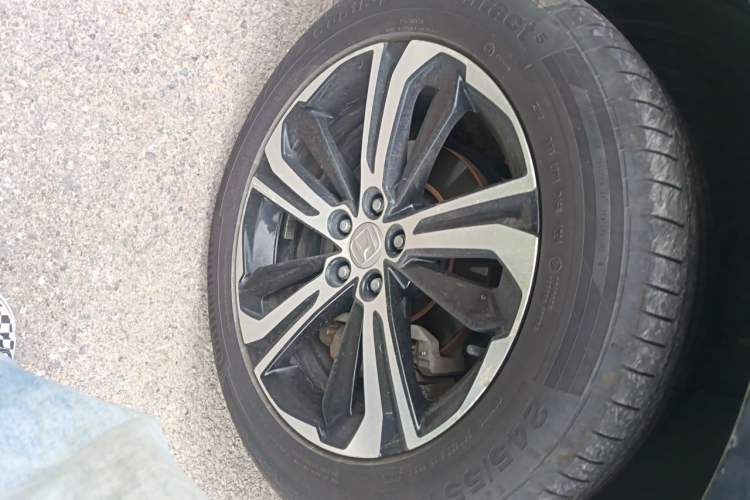 Used Honda UR-V 2017 370TURBO 2WD Prestige Edition China V Right Front Wheel Hub