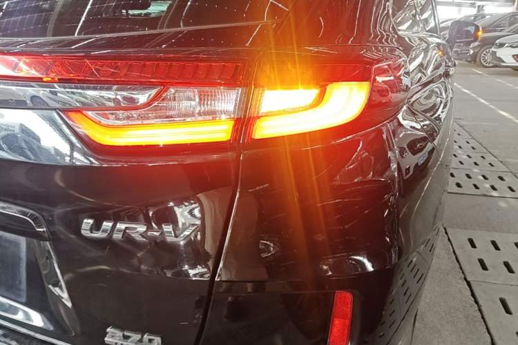 Used Honda UR-V 2017 370TURBO 2WD Prestige Edition China V Right Rear Taillight