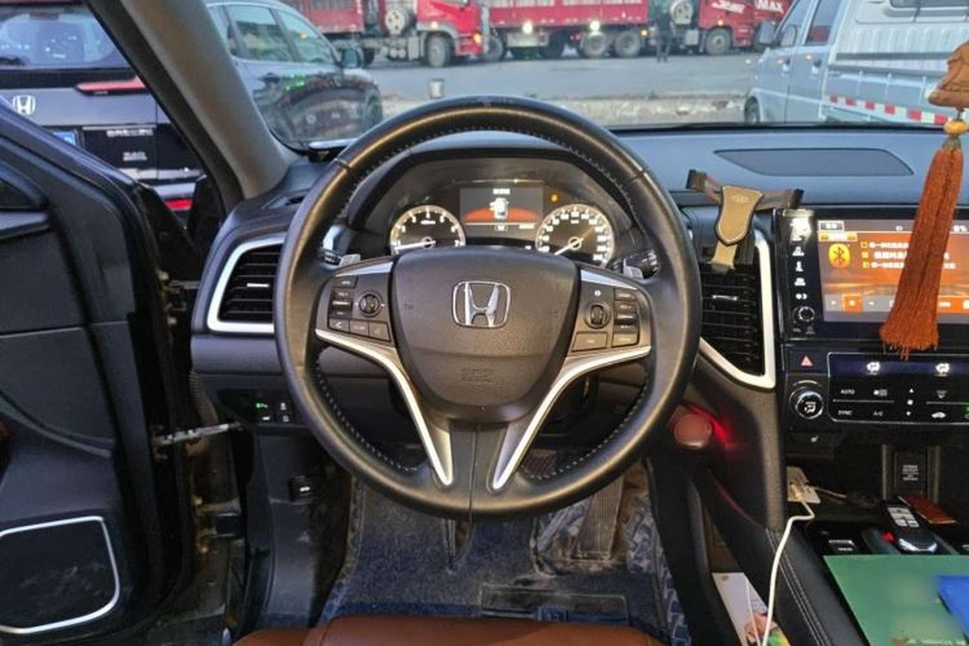 Used Honda UR-V 2017 370TURBO Four-Wheel Drive Prestige Edition China V Steering Wheel