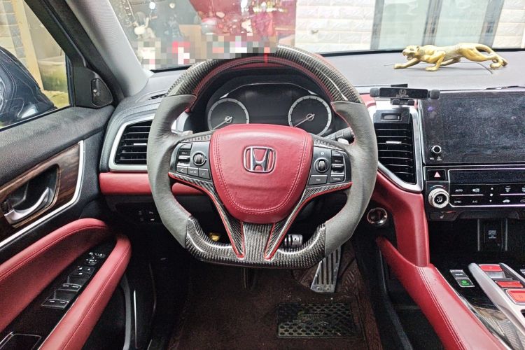 Used Honda UR-V 2017 370TURBO 2WD Prestige Edition China V Steering Wheel
