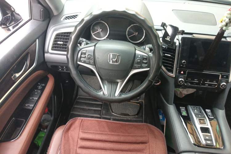 Used Honda UR-V 2017 370TURBO Four-Wheel Drive Prestige Edition China V Steering Wheel