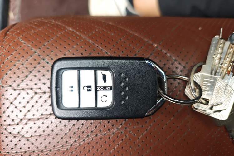 Used Honda UR-V 2017 370TURBO 2WD Prestige Edition China V Vehicle Key
