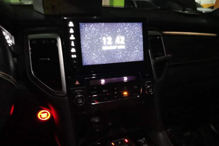 Used Honda UR-V 2017 370TURBO Four-Wheel Drive Prestige Edition China V Audio And AC Panel
