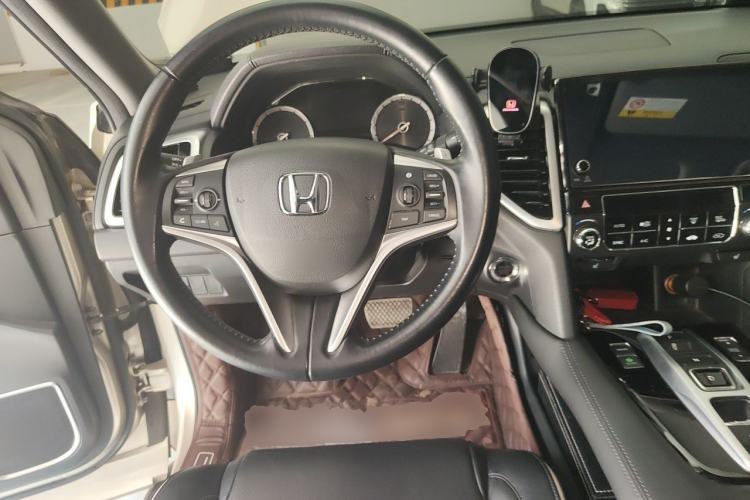 Used Honda UR-V 2017 370TURBO 2WD Prestige Edition China V Steering Wheel