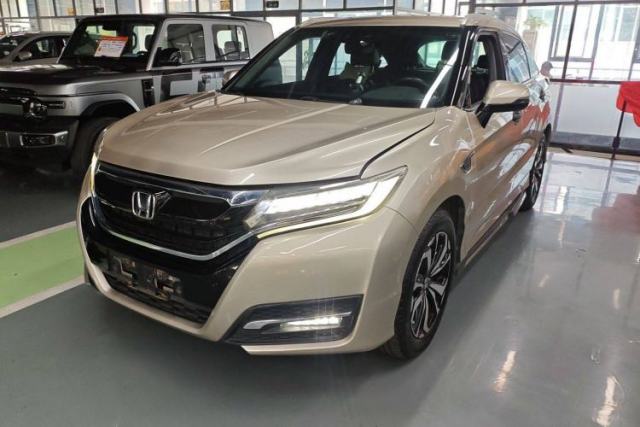 Ojetý Honda UR-V 2017 240TURBO Two-Wheel Drive Luxury Edition China VI
