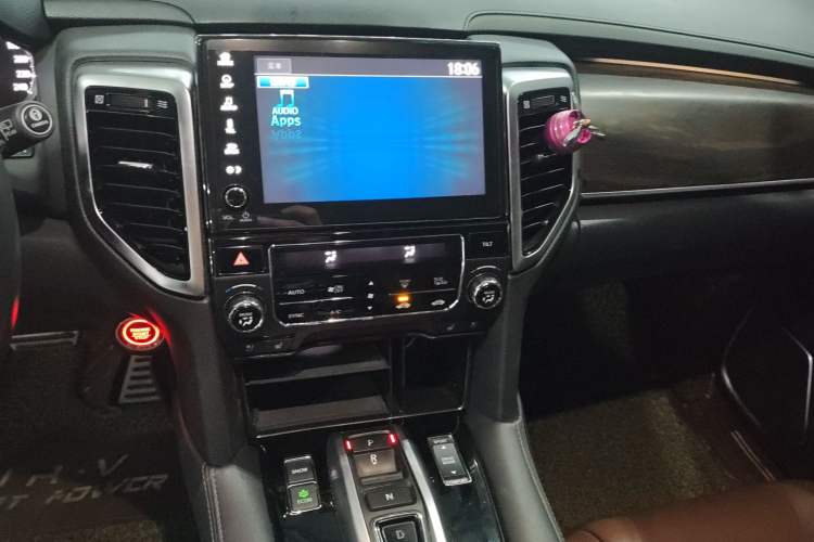 Used Honda UR-V 2017 370TURBO Four-Wheel Drive Prestige Edition China V Audio And AC Panel