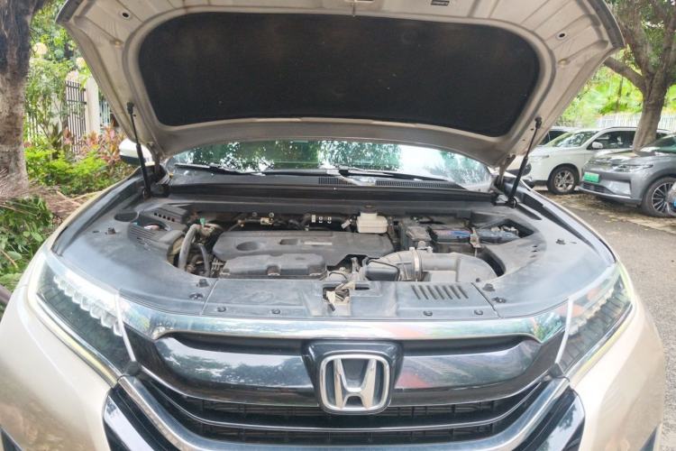 Used Honda UR-V 2017 370TURBO 2WD Prestige Edition China V Engine Bay
