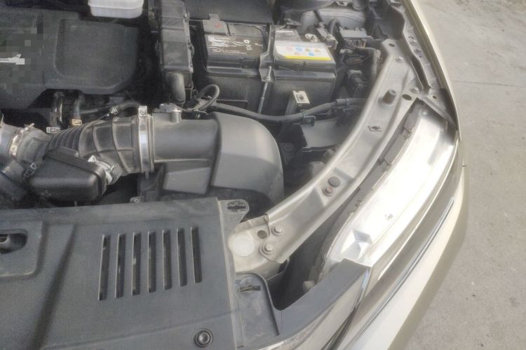 Used Honda UR-V 2017 370TURBO 2WD Prestige Edition China V Engine Bay Left