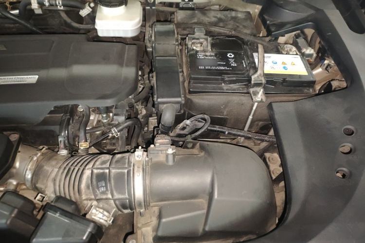 Used Honda UR-V 2017 370TURBO Four-Wheel Drive Prestige Edition China V Engine Bay Left