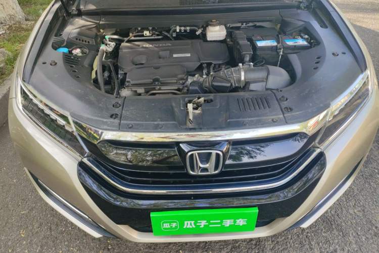 Used Honda UR-V 2017 370TURBO Four-Wheel Drive Prestige Edition China V Engine Bay