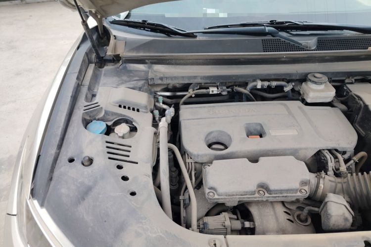 Used Honda UR-V 2017 370TURBO 2WD Prestige Edition China V Engine Bay Right