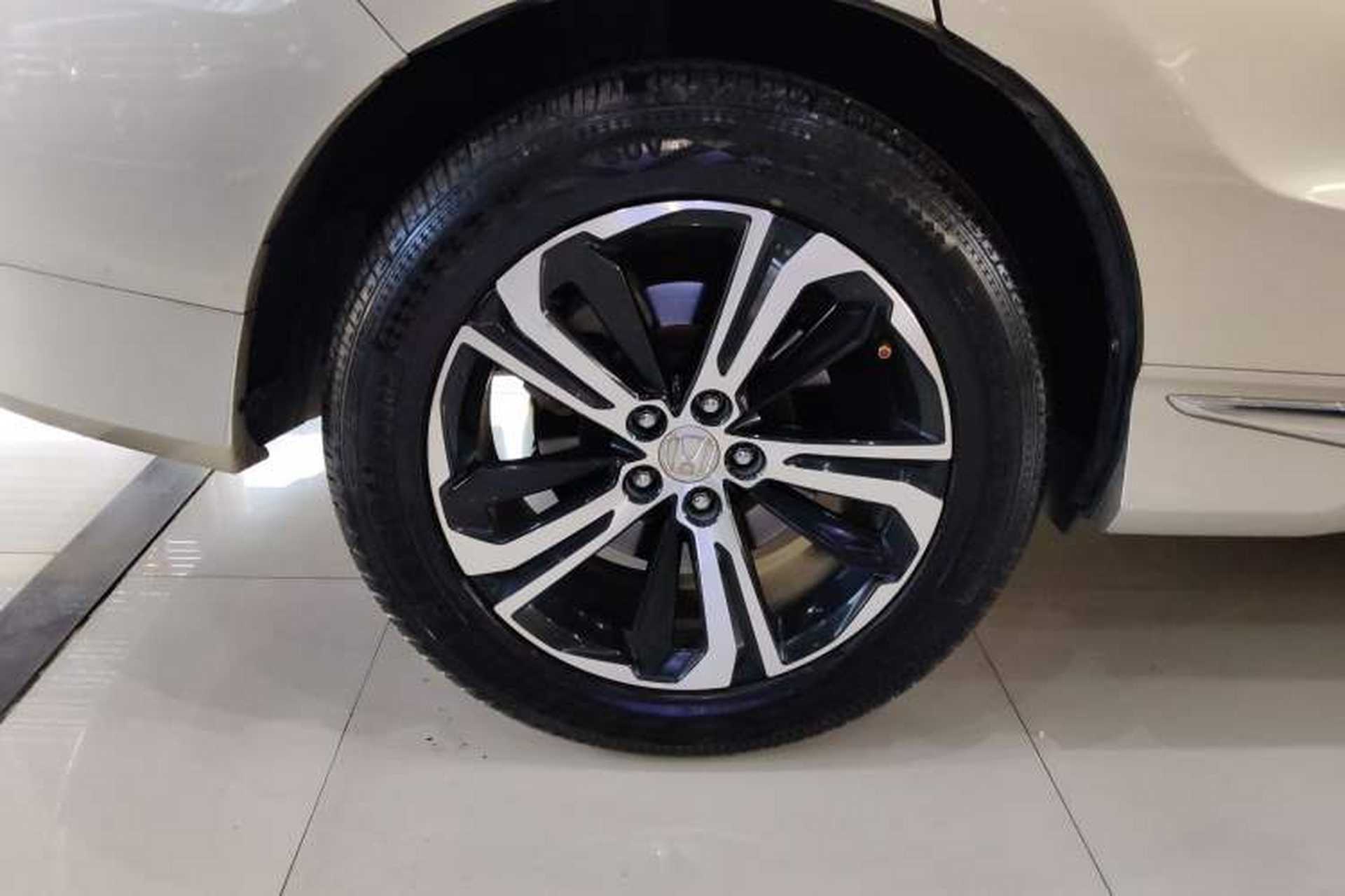 Used Honda UR-V 2017 370TURBO 2WD Prestige Edition China V Exterior 8