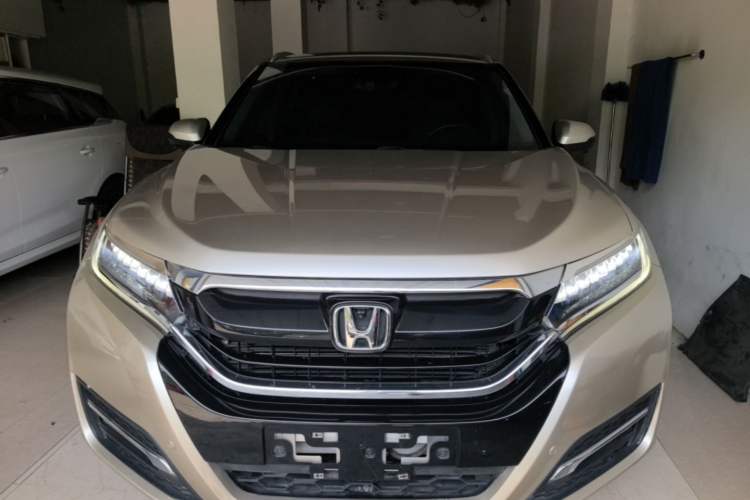 Used Honda UR-V 2017 370TURBO 2WD Prestige Edition China V Front