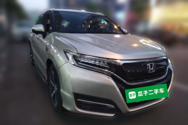 Used Honda UR-V 2017 370TURBO 2WD Prestige Edition China V Front Right 45 Deg
