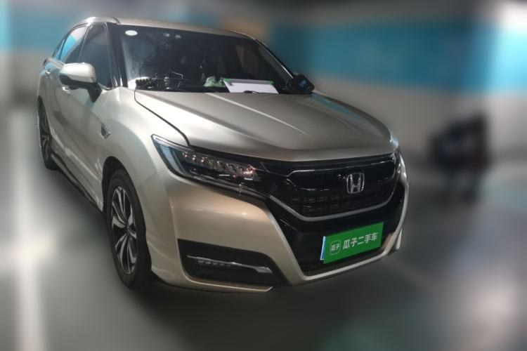 Used Honda UR-V 2017 240TURBO Two-Wheel Drive Luxury Edition China V Front Right 45 Deg