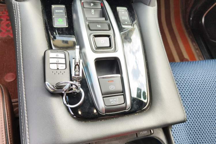 Used Honda UR-V 2017 370TURBO Four-Wheel Drive Prestige Edition China V Gear Lever