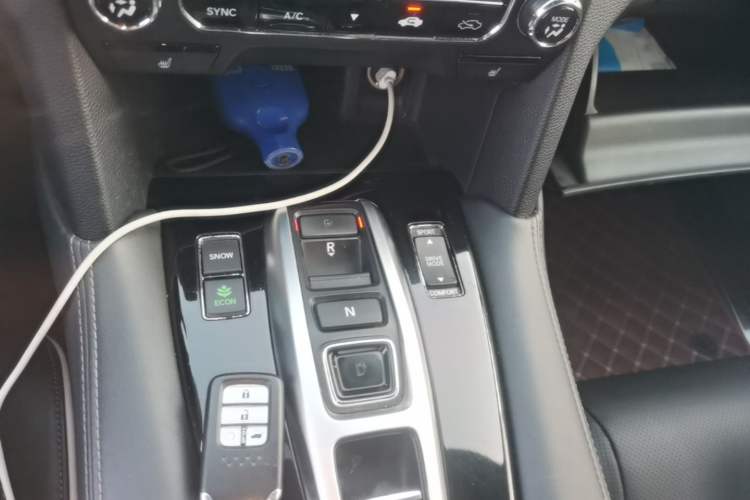 Used Honda UR-V 2017 370TURBO 2WD Prestige Edition China V Gear Lever
