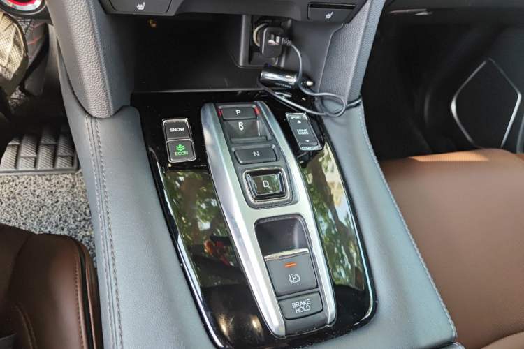 Used Honda UR-V 2017 370TURBO 2WD Prestige Edition China V Gear Lever
