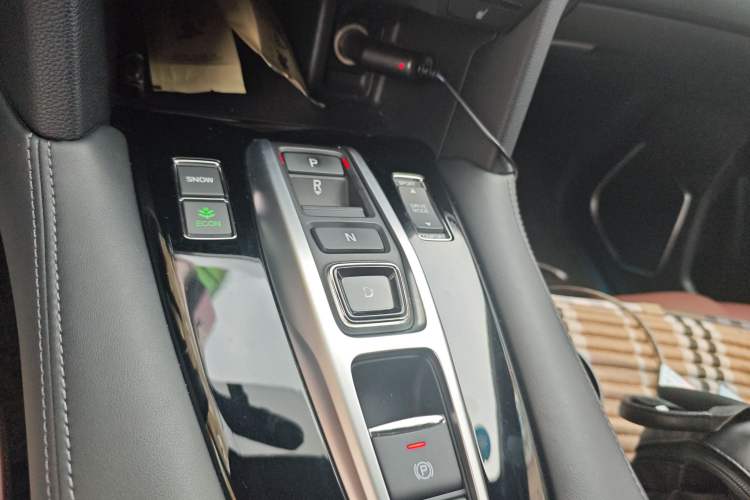 Used Honda UR-V 2017 370TURBO 2WD Prestige Edition China V Gear Lever
