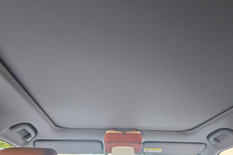 Used Honda UR-V 2017 370TURBO 2WD Prestige Edition China V Headliner