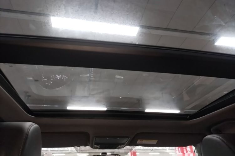 Used Honda UR-V 2017 370TURBO 2WD Prestige Edition China V Headliner