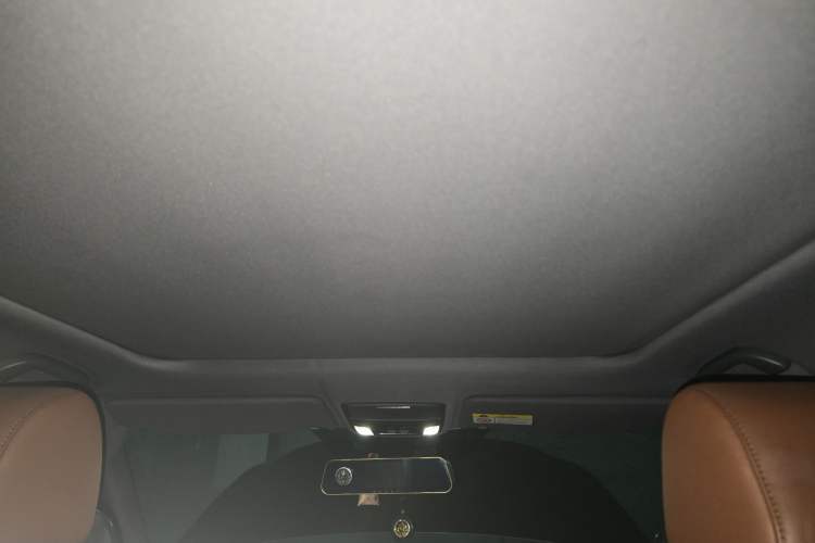 Used Honda UR-V 2017 370TURBO Four-Wheel Drive Prestige Edition China V Headliner