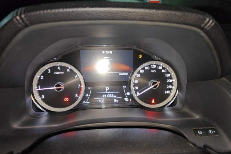 Used Honda UR-V 2017 370TURBO Four-Wheel Drive Prestige Edition China V Instrument Cluster