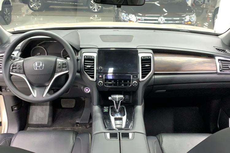 Used Honda UR-V 2017 240TURBO Two-Wheel Drive Classic Edition China V Interior 3