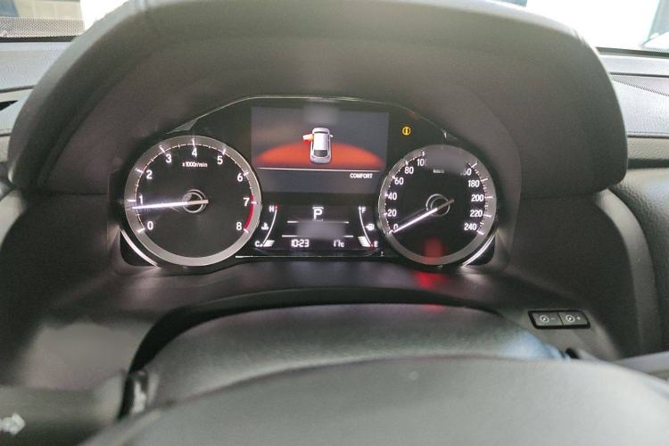 Used Honda UR-V 2017 370TURBO 2WD Prestige Edition China V Interior 4