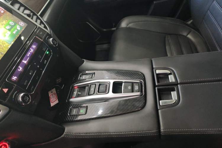 Used Honda UR-V 2017 370TURBO 2WD Prestige Edition China V Interior 6