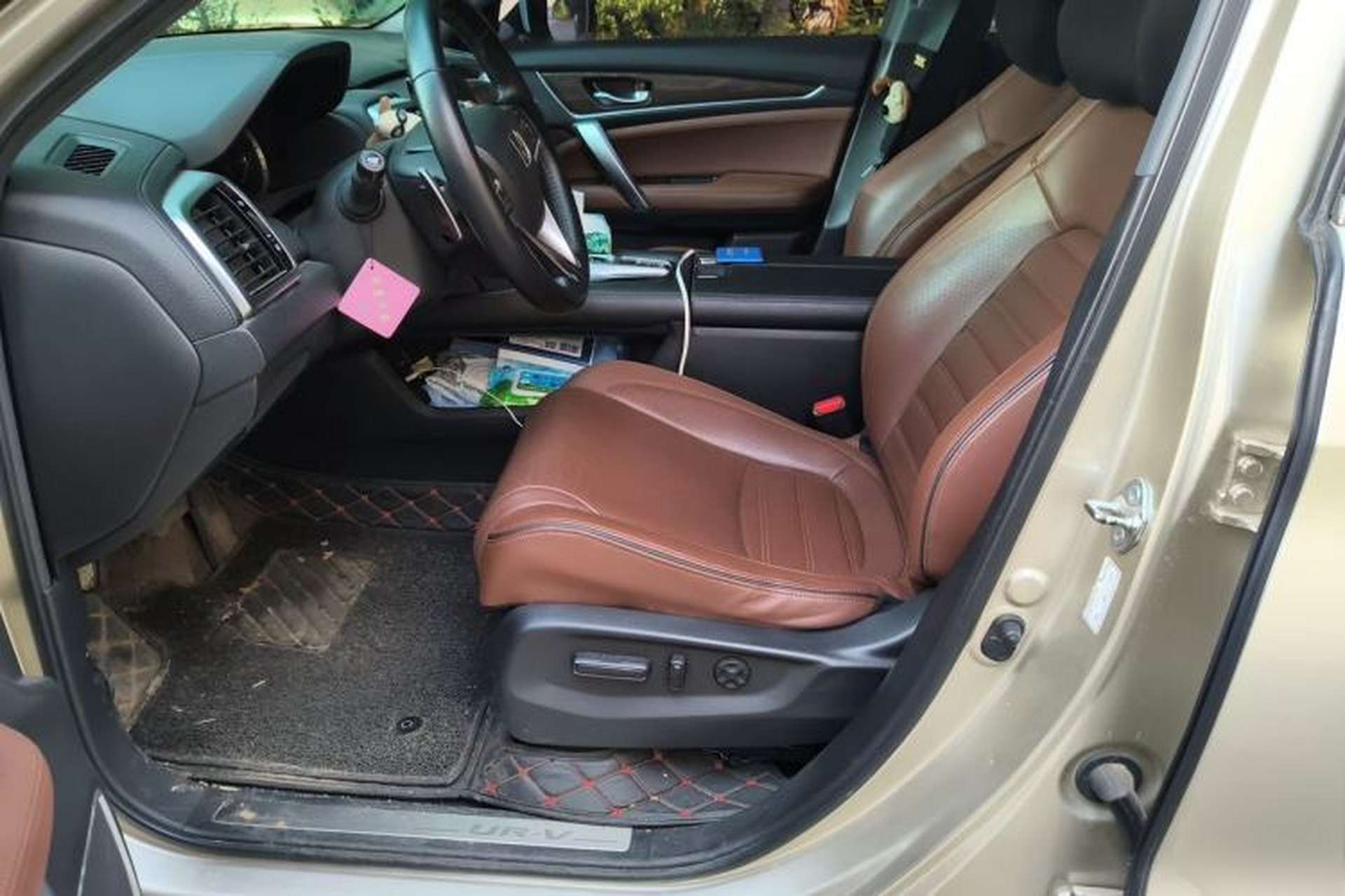 Used Honda UR-V 2017 370TURBO Four-Wheel Drive Prestige Edition China V Left Front Seat