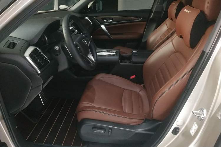 Used Honda UR-V 2017 370TURBO 2WD Prestige Edition China V Left Front Seat