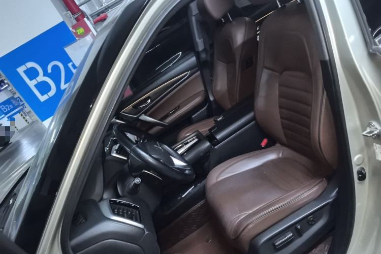 Used Honda UR-V 2017 370TURBO Four-Wheel Drive Prestige Edition China V Left Front Seat