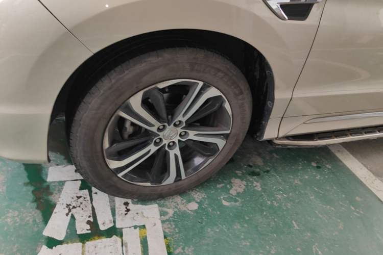 Used Honda UR-V 2017 370TURBO 2WD Prestige Edition China V Left Front Wheel Hub