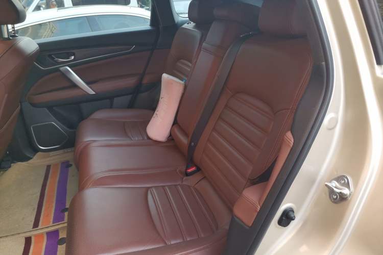 Used Honda UR-V 2017 370TURBO Four-Wheel Drive Prestige Edition China V Left Rear Seat