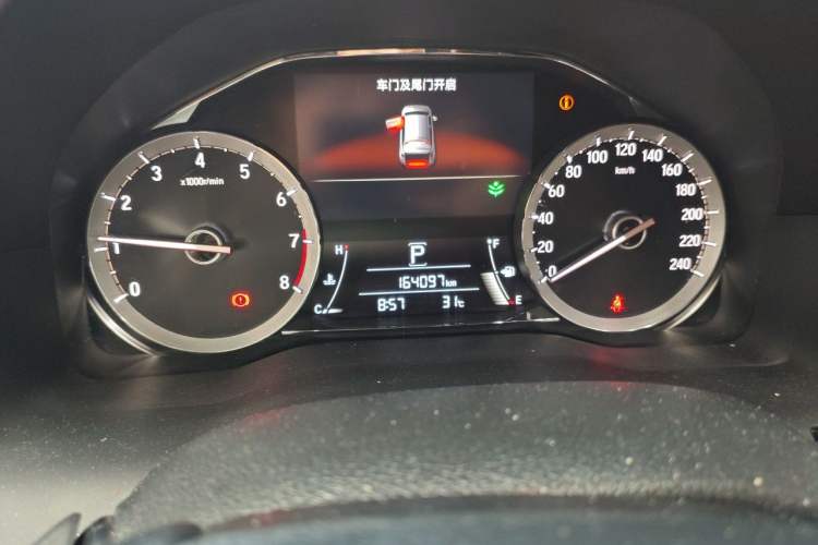 Used Honda UR-V 2017 370TURBO 2WD Prestige Edition China V Odometer Close Up