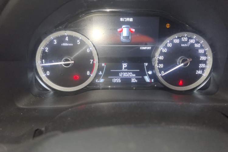 Used Honda UR-V 2017 370TURBO 2WD Prestige Edition China V Odometer Close Up