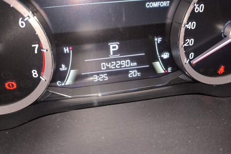 Used Honda UR-V 2017 370TURBO Four-Wheel Drive Prestige Edition China V Odometer Close Up